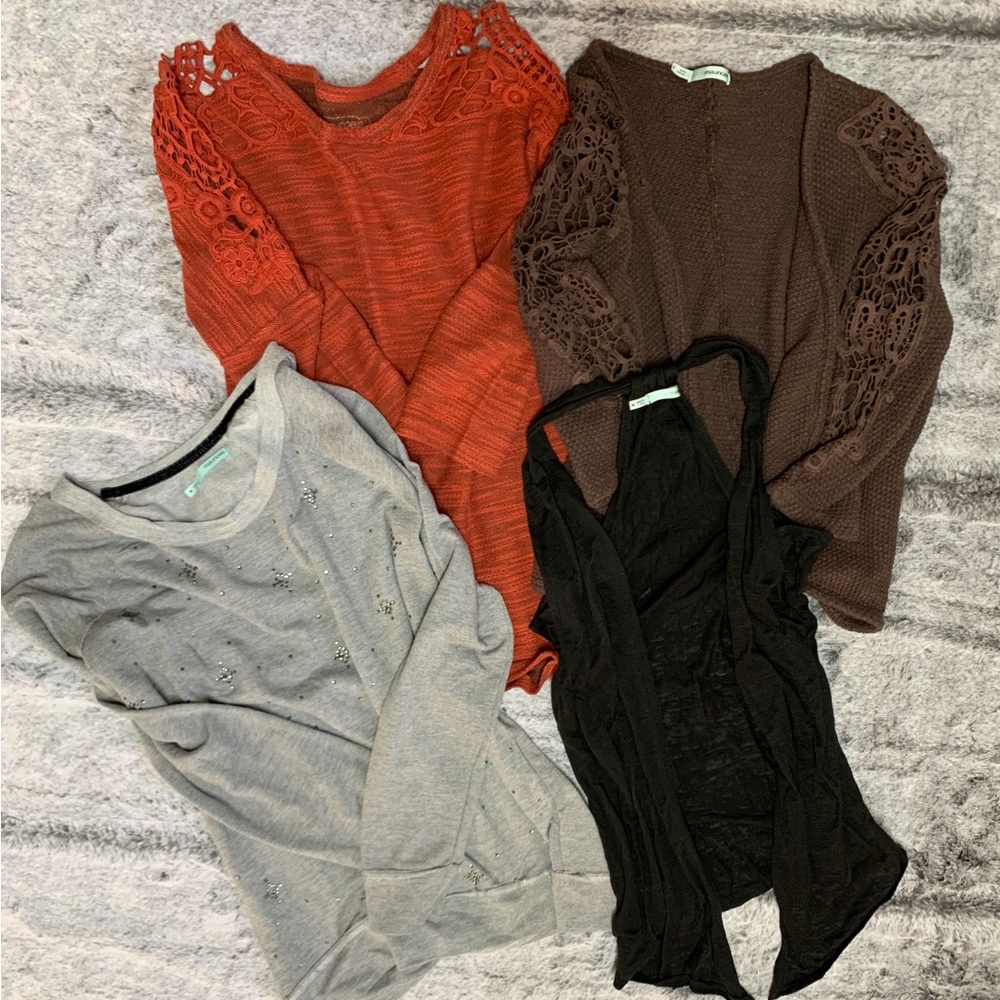 Maurices Bundle (4) - M